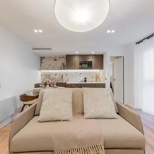 Appartement Stunning & Newly Refurbished, Paris